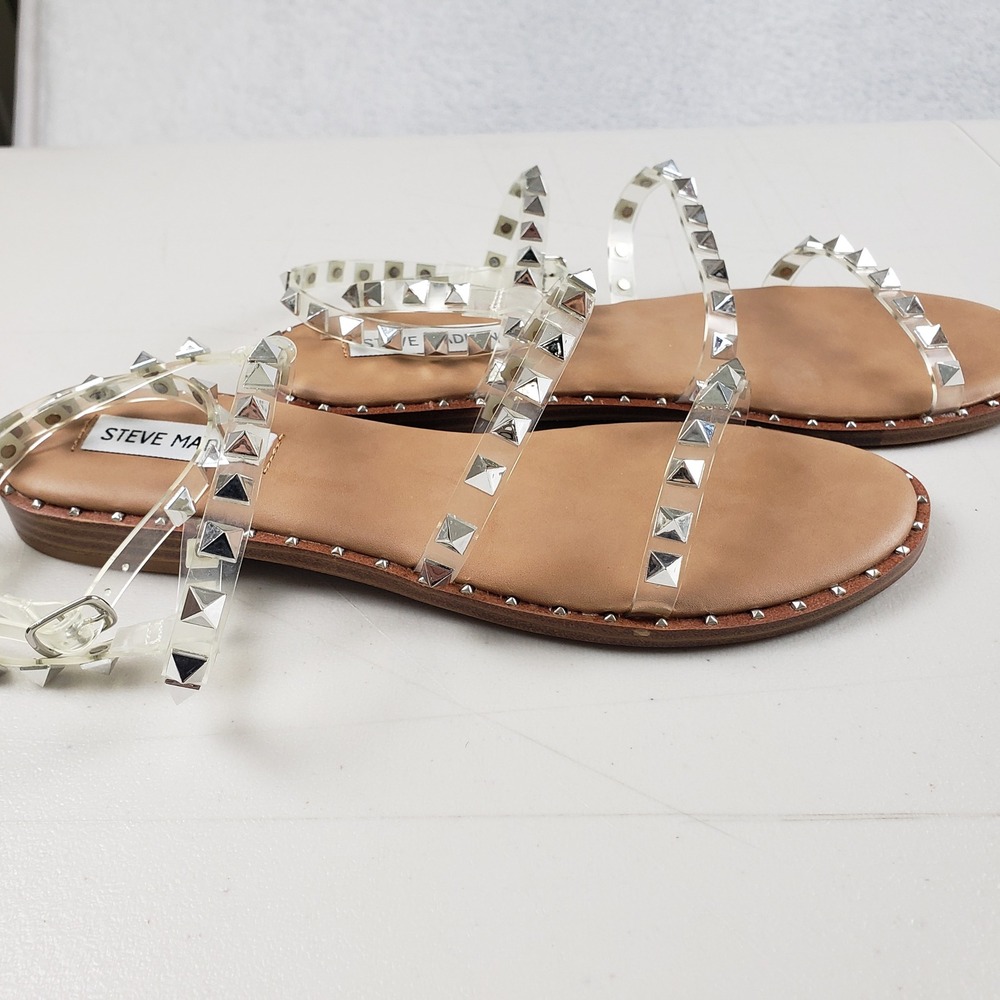 Steve Madden Travel Clear Tan Silver Pyramid Studded Gladiator Sandals 8.5M - Picture 4 of 11